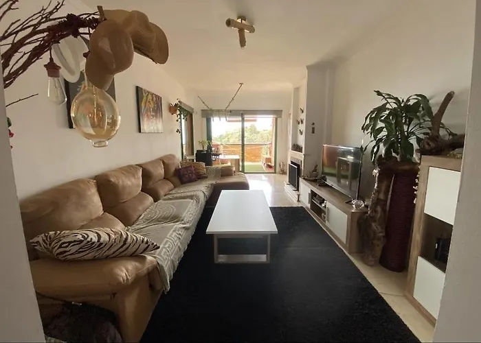 La Alondra Apartment *